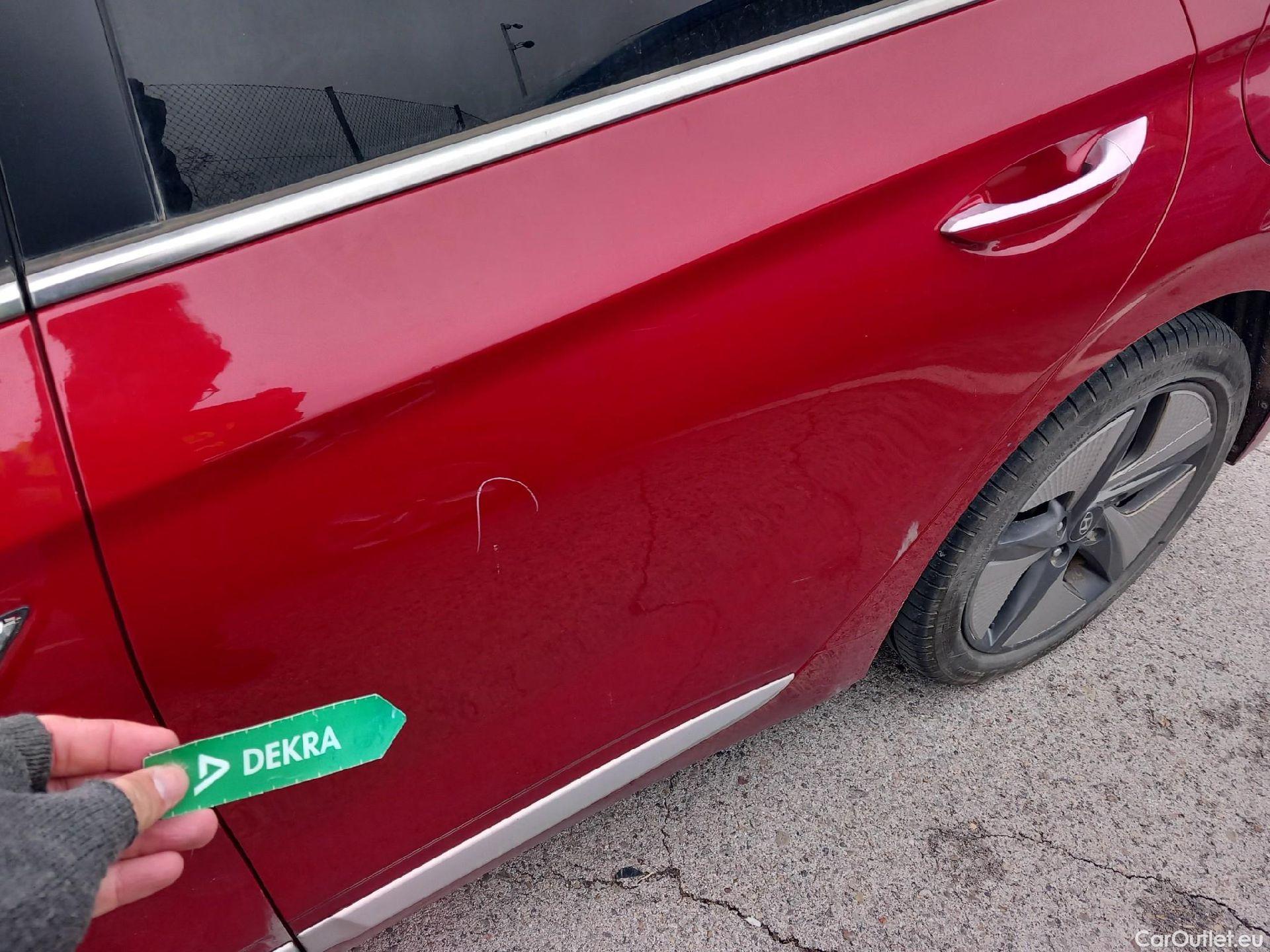  Hyundai   Ioniq HYUNDAI / 2019 / 5P / berlina con portón 1.6 GDI HEV Tecno DCT #10