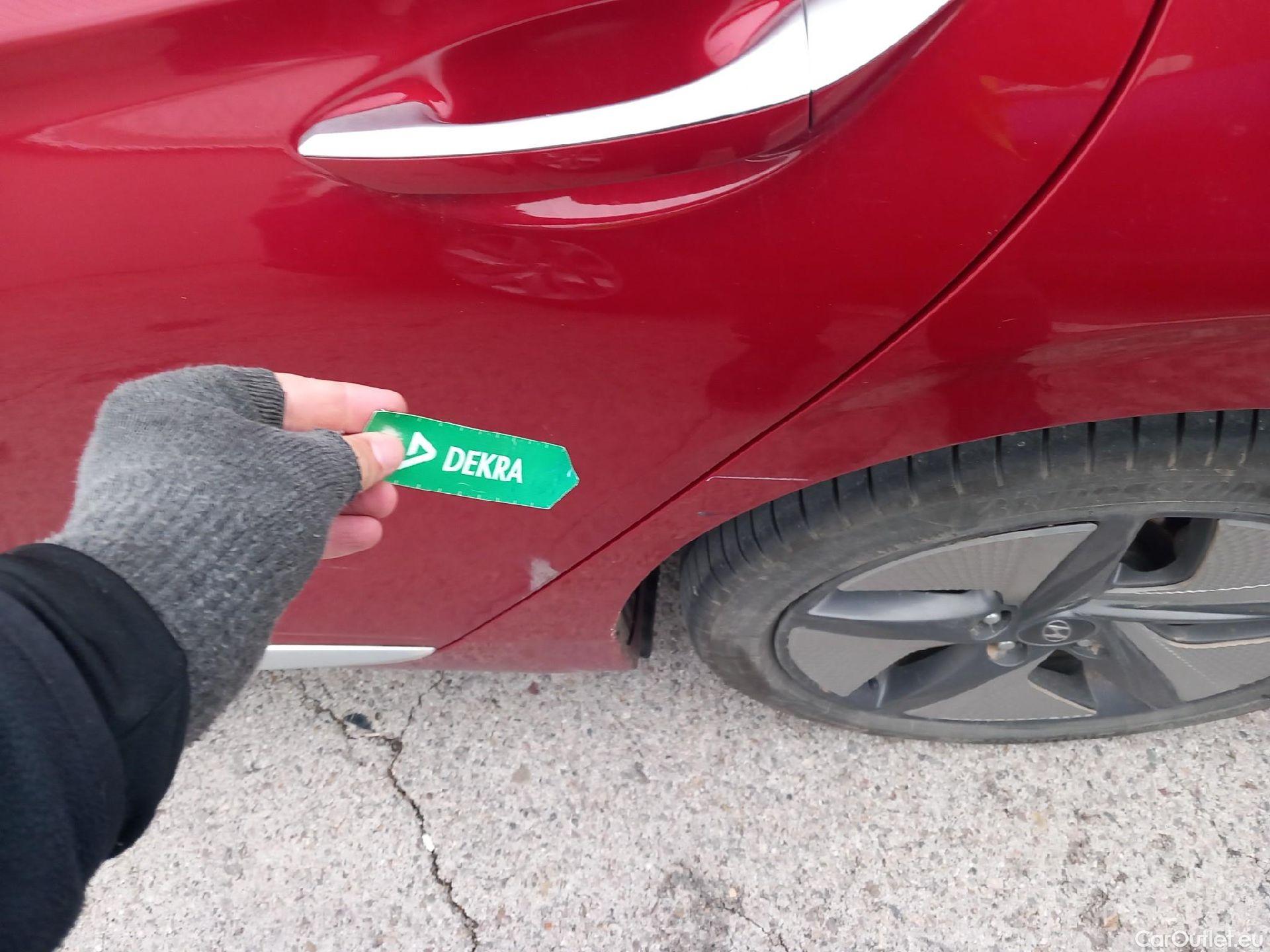  Hyundai   Ioniq HYUNDAI / 2019 / 5P / berlina con portón 1.6 GDI HEV Tecno DCT #13