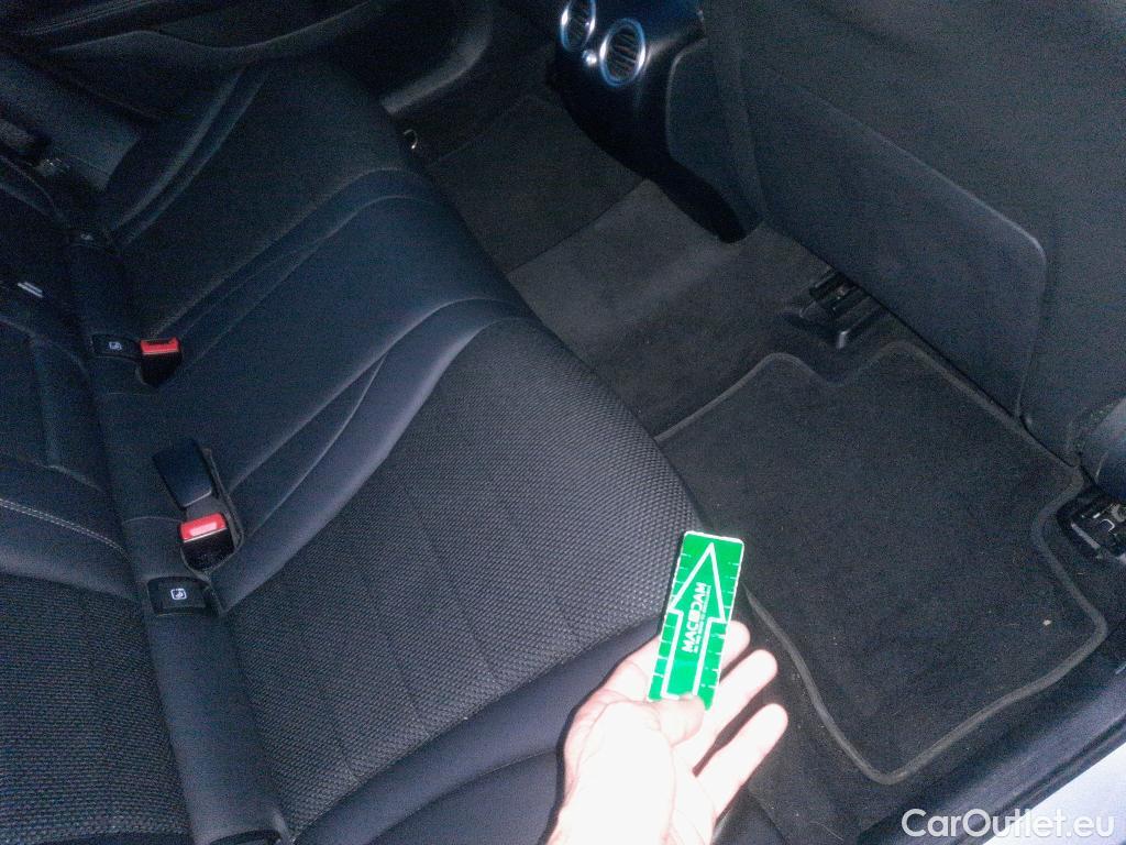  Mercedes  G-Klasee MERCEDES-BENZ Clase GLC / 2019 / 5P / todoterreno GLC 300 de 4MATIC #4