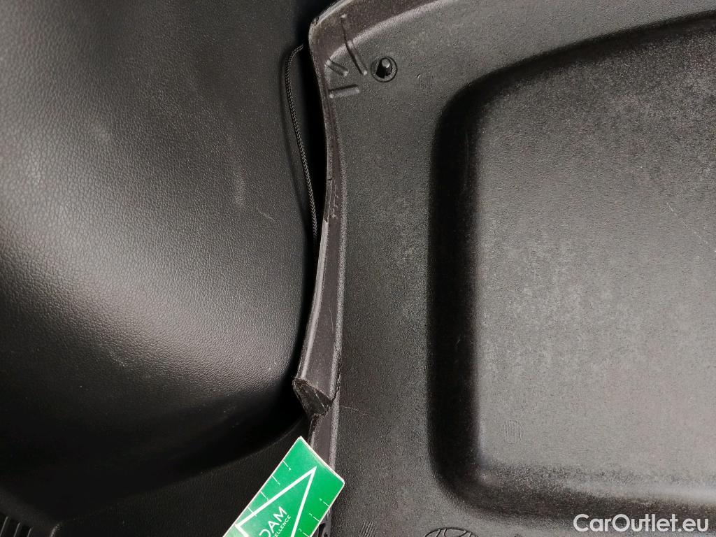  Hyundai  Konna HYUNDAI Kona / 2020 / 5P / todoterreno 1.0 TGDI Klass 4X2 #2