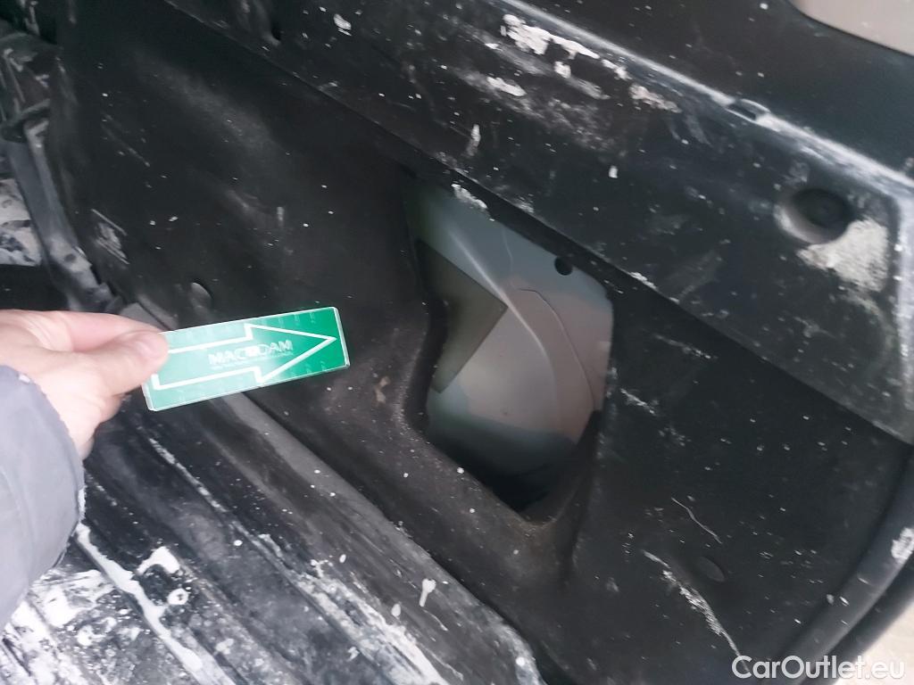  Dacia  Duster DACIA  / 2018 / 5P / todoterreno Essential TCE 74kW(100CV) ECO-G 4X2 #16