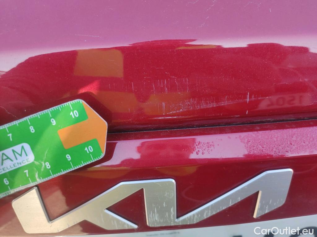  KIA  Niro KIA  / 2022 / 5P / crossover 1.6 GDi HEV 104kW (141CV) Drive #2