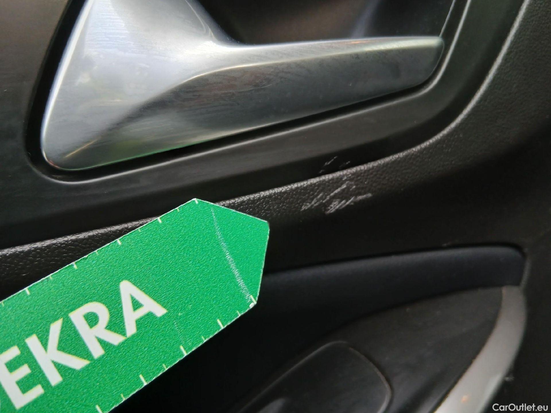  Opel   Grandland X OPEL Grandland / 2021 / 5P / todoterreno 1.5 CDTi Business Edition Auto #27