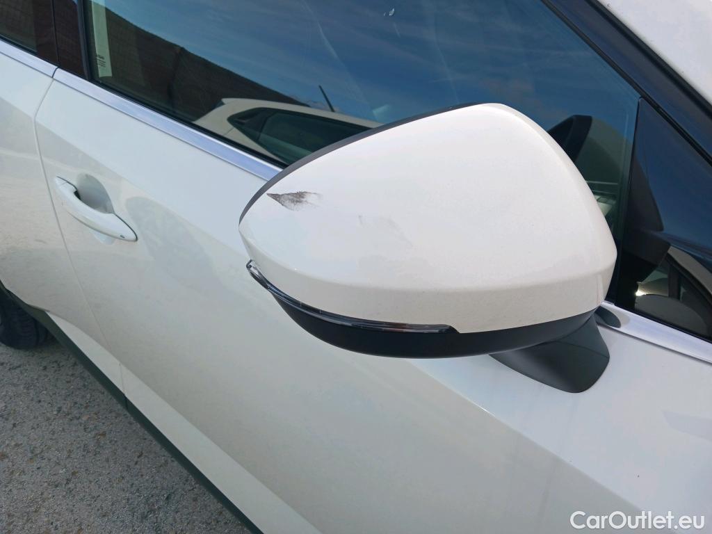  Nissan  Qashqai NISSAN  / 2021 / 5P / todoterreno DIG-T 116kW (158CV) mHEV Xtronic Acenta (AC2) #12