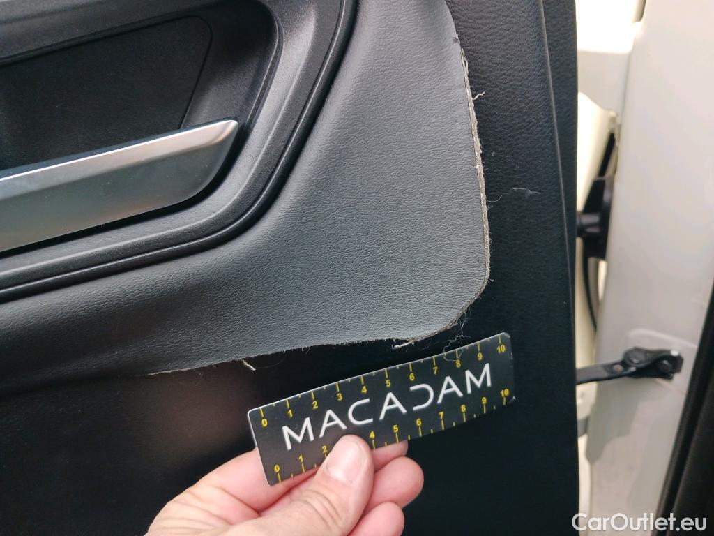  Nissan  Qashqai NISSAN  / 2021 / 5P / todoterreno DIG-T 116kW (158CV) mHEV Xtronic Acenta (AC2) #9