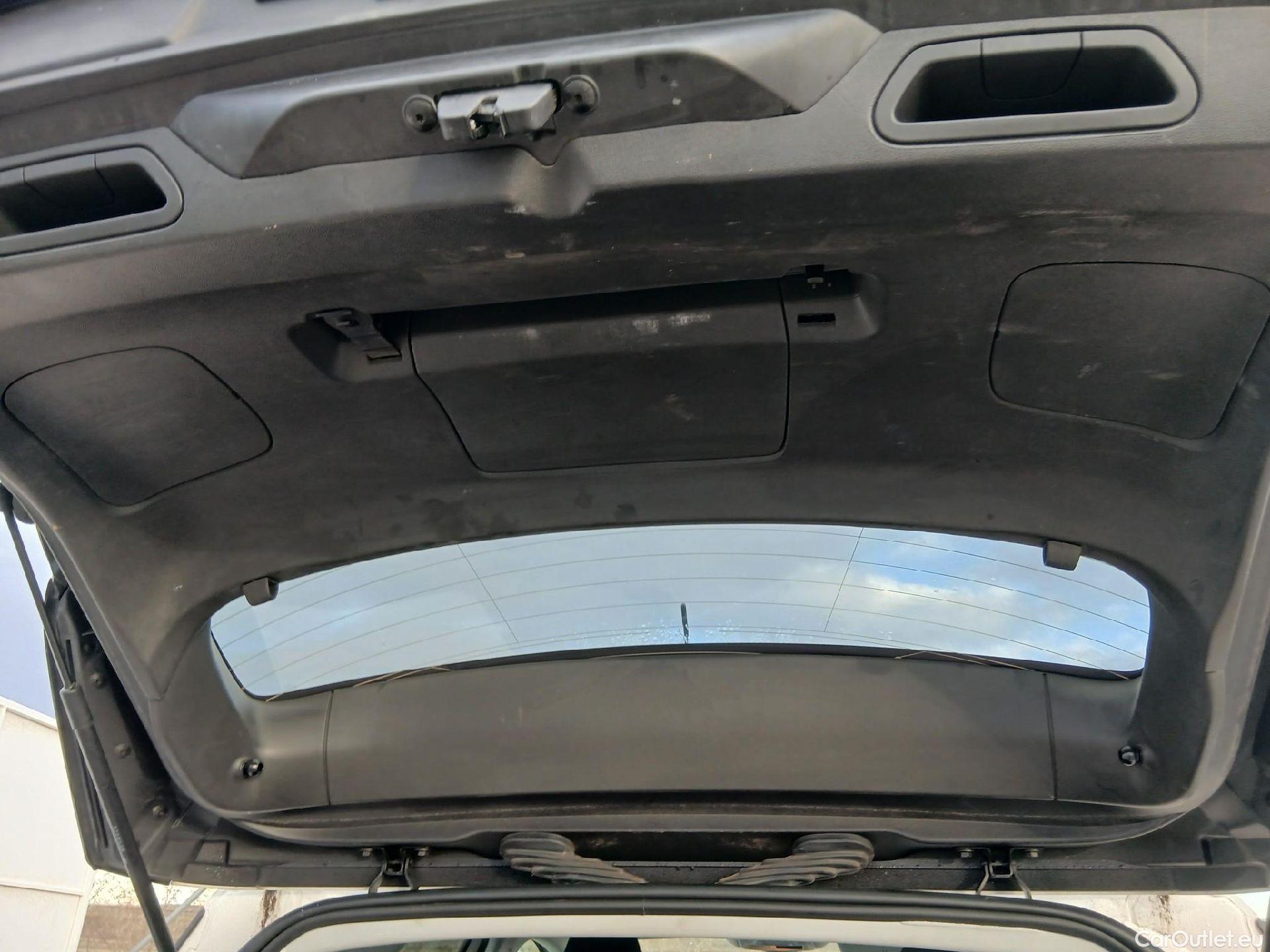  Opel   Grandland X OPEL Grandland / 2021 / 5P / todoterreno 1.5 CDTi Business Edition Auto #31