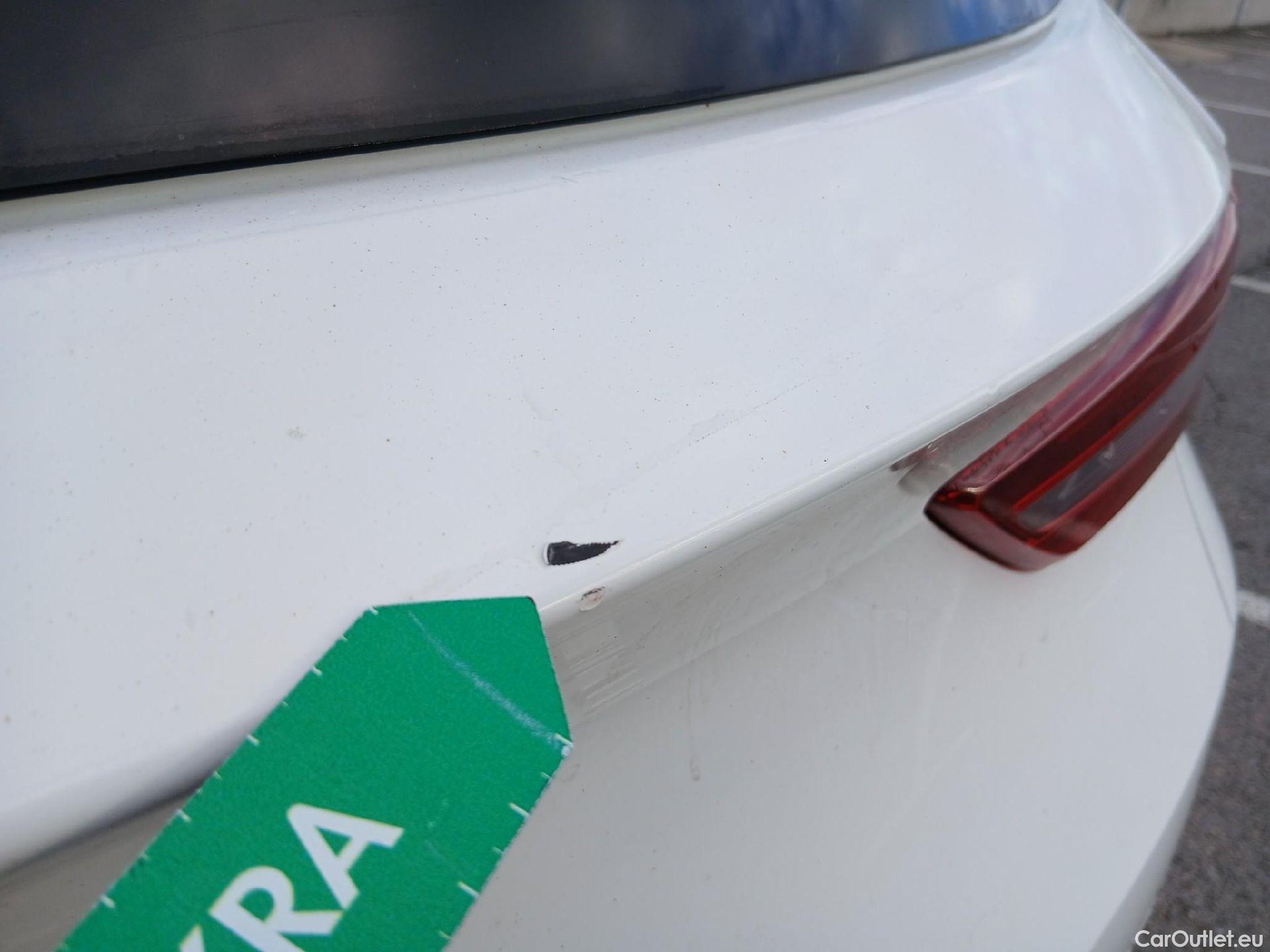  Opel   Grandland X OPEL Grandland / 2021 / 5P / todoterreno 1.5 CDTi Business Edition Auto #36