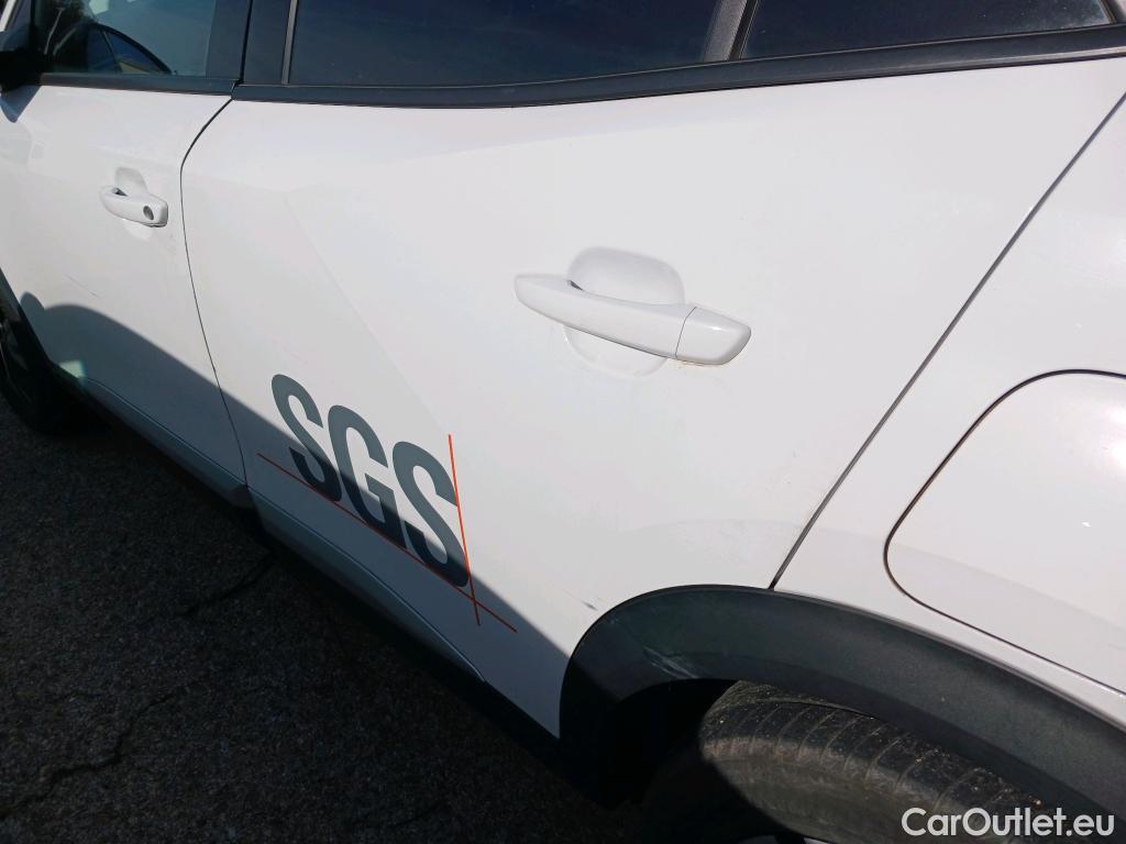  Peugeot  2008 PEUGEOT  / 2019 / 5P / todoterreno Allure BlueHDI 81kW (110CV) #22