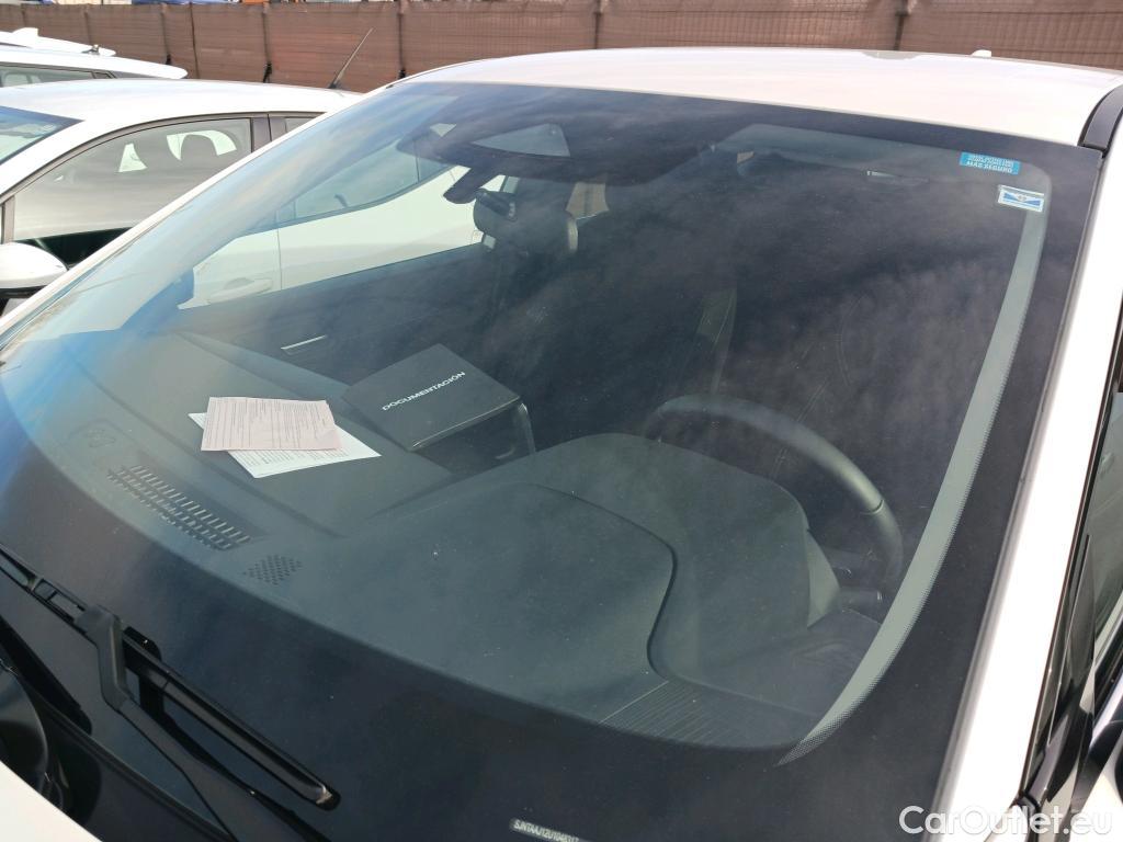  Nissan  Qashqai NISSAN  / 2021 / 5P / todoterreno DIG-T 116kW (158CV) mHEV Xtronic Acenta (AC2) #1