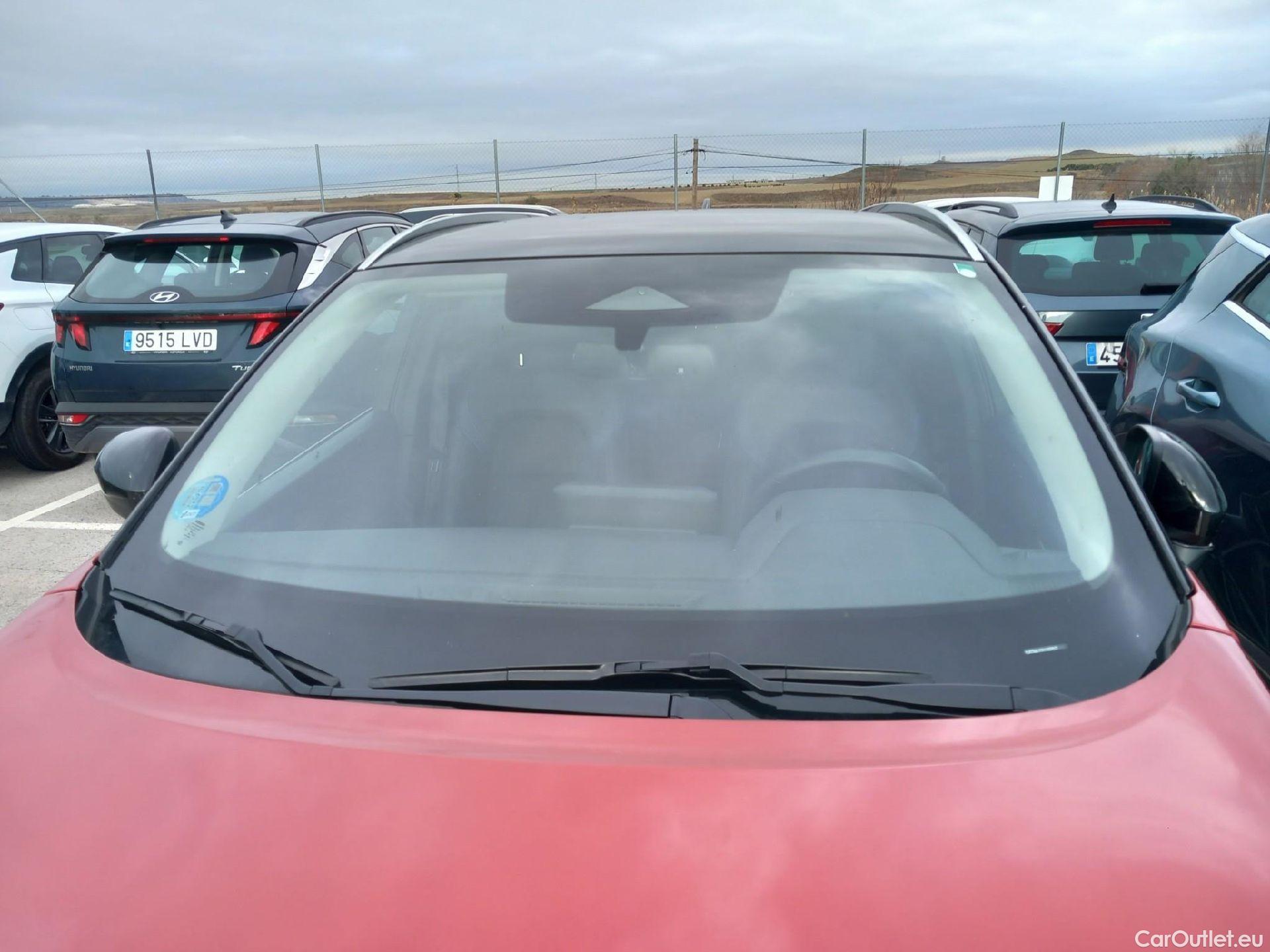  Nissan  Qashqai NISSAN  / 2021 / 5P / todoterreno DIG-T 116kW mHEV Xtronic N-Connecta #1