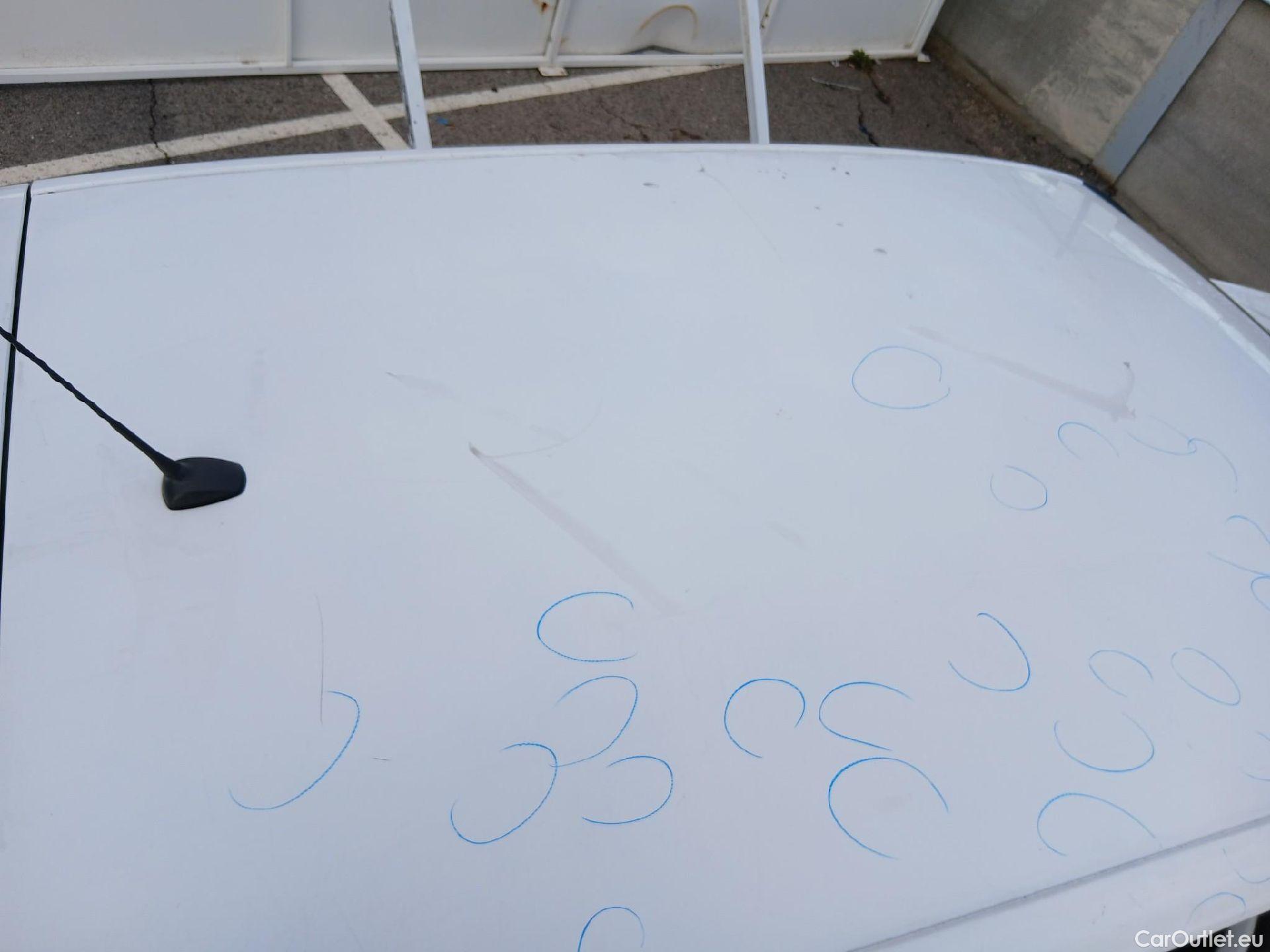  Opel   Grandland X OPEL Grandland / 2021 / 5P / todoterreno 1.5 CDTi Business Edition Auto #40