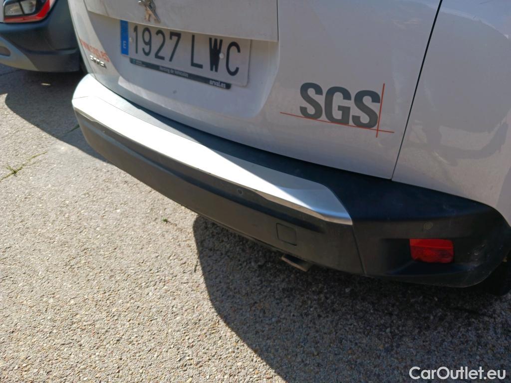  Peugeot  2008 PEUGEOT  / 2019 / 5P / todoterreno Allure BlueHDI 81kW (110CV) #38