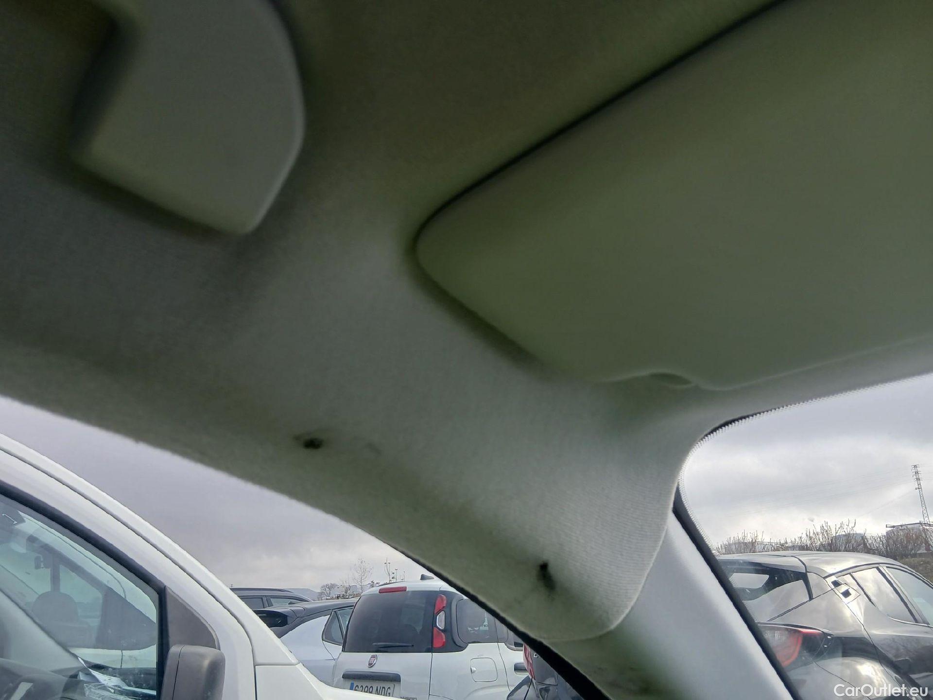  Opel  Corsa OPEL  1.2T XHL 74kW (100CV) Elegance #38