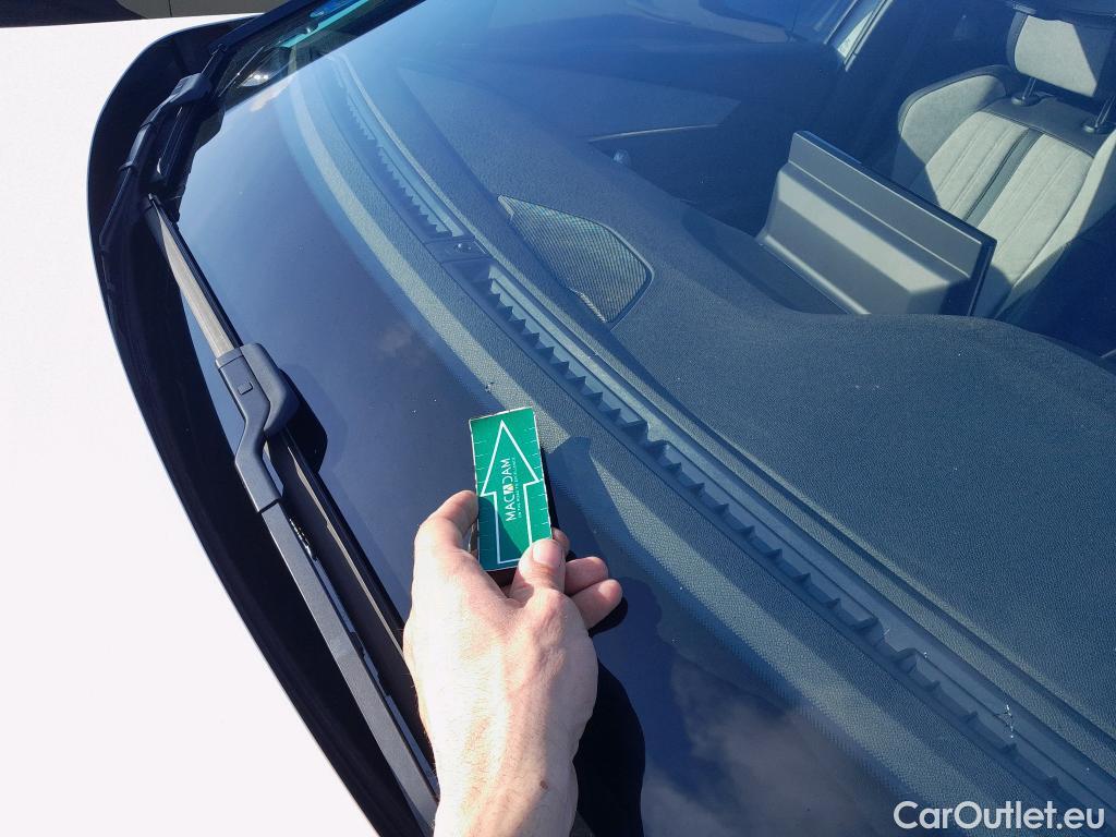  Peugeot  3008 PEUGEOT  Hybrid / 2020 / 5P / todoterreno 225 e-EAT8 GT Pack #2