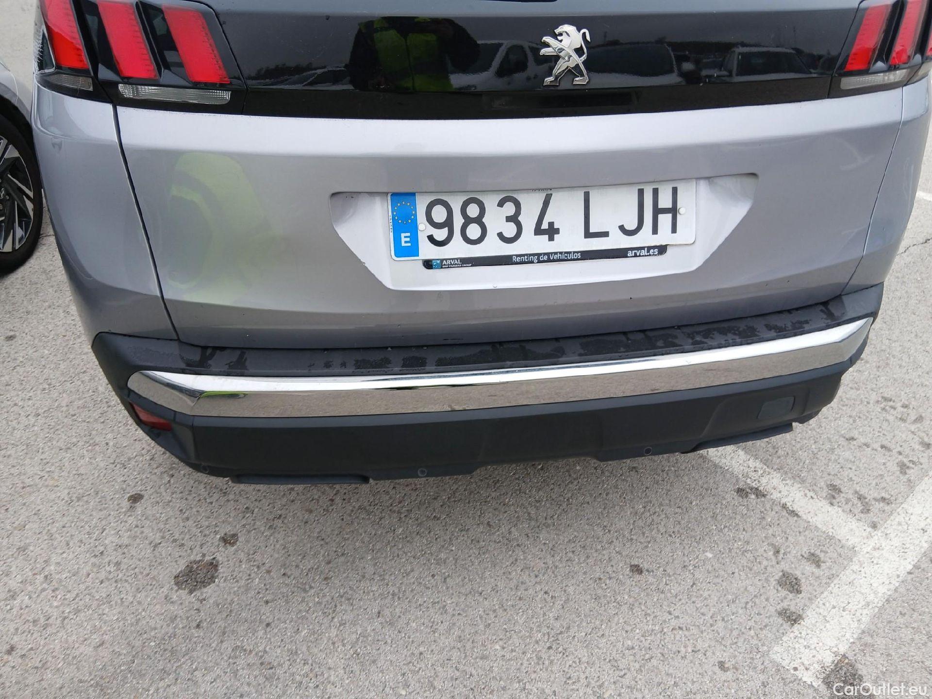  Peugeot  3008 PEUGEOT  / 2016 / 5P / todoterreno 1.5 BlueHDi 96kW (130CV) S&S Active (AC) #16