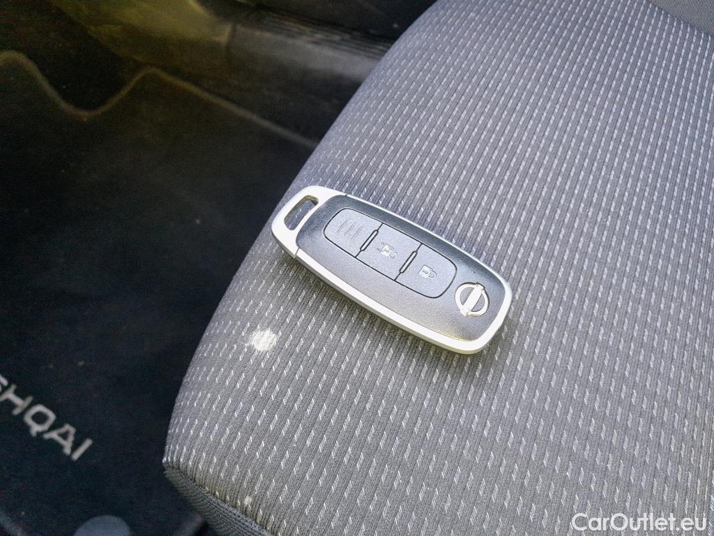  Nissan  Qashqai NISSAN  / 2021 / 5P / todoterreno DIG-T 116kW (158CV) mHEV Xtronic Acenta (AC8) #2