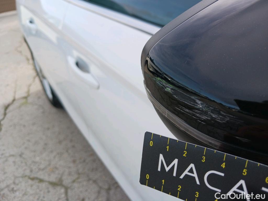  Opel  Corsa OPEL  1.2T XHL 74kW (100CV) Elegance #18