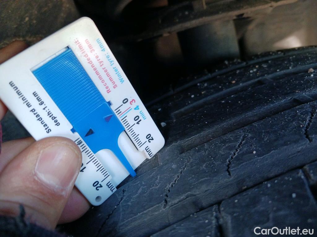  Mini  Countryman MINI  / 2020 / 5P / berlina con portón Cooper S E ALL4 #14