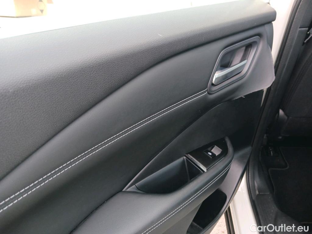  Nissan  Qashqai NISSAN  / 2021 / 5P / todoterreno DIG-T 116kW (158CV) mHEV Xtronic Acenta (AC2) #8