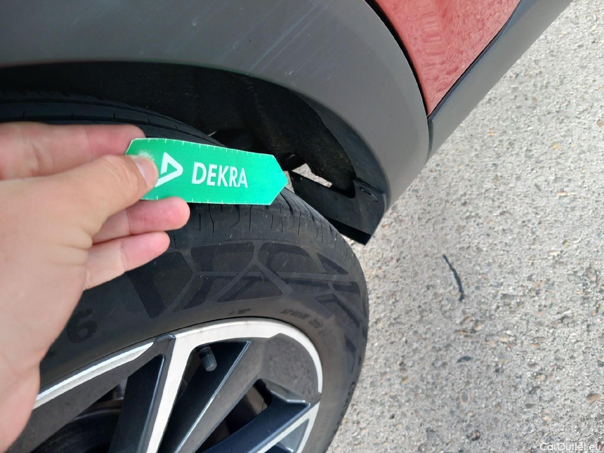  Nissan  Qashqai NISSAN  / 2021 / 5P / todoterreno DIG-T 116kW mHEV Xtronic N-Connecta #18