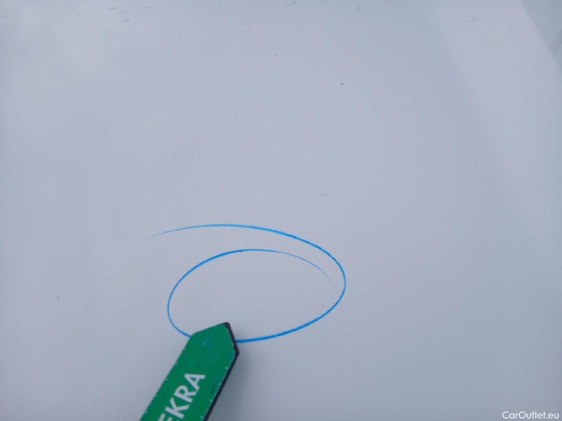  Toyota  RAV4 TOYOTA  / 2018 / 5P / todoterreno 2.5l 220H Business #5