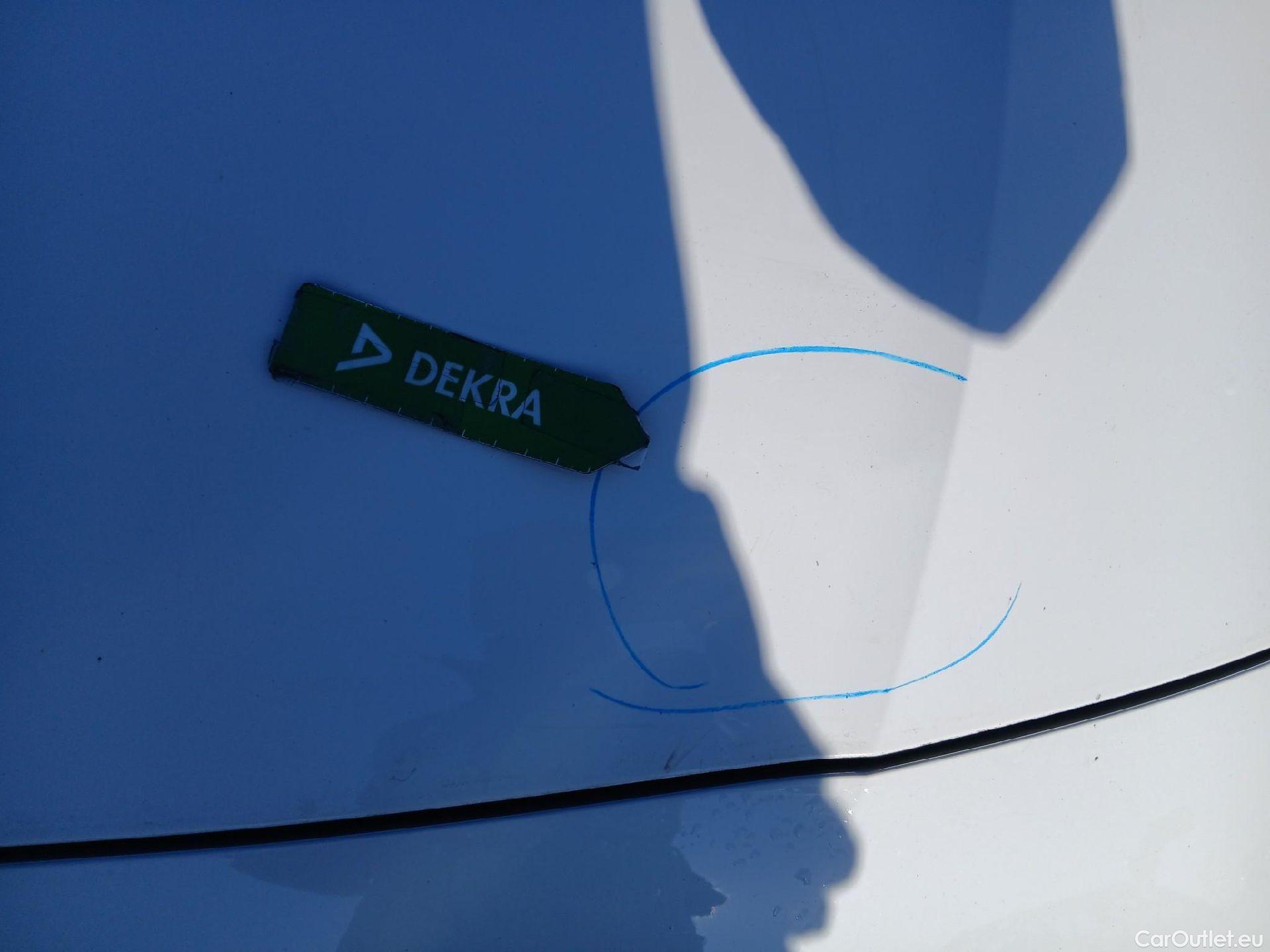  Land Rover  Discovery SEAT Nuevo León / 2020 / 5P / berlina con portón 2.0 TDI 85kW S&S Style Go (AC2) #8