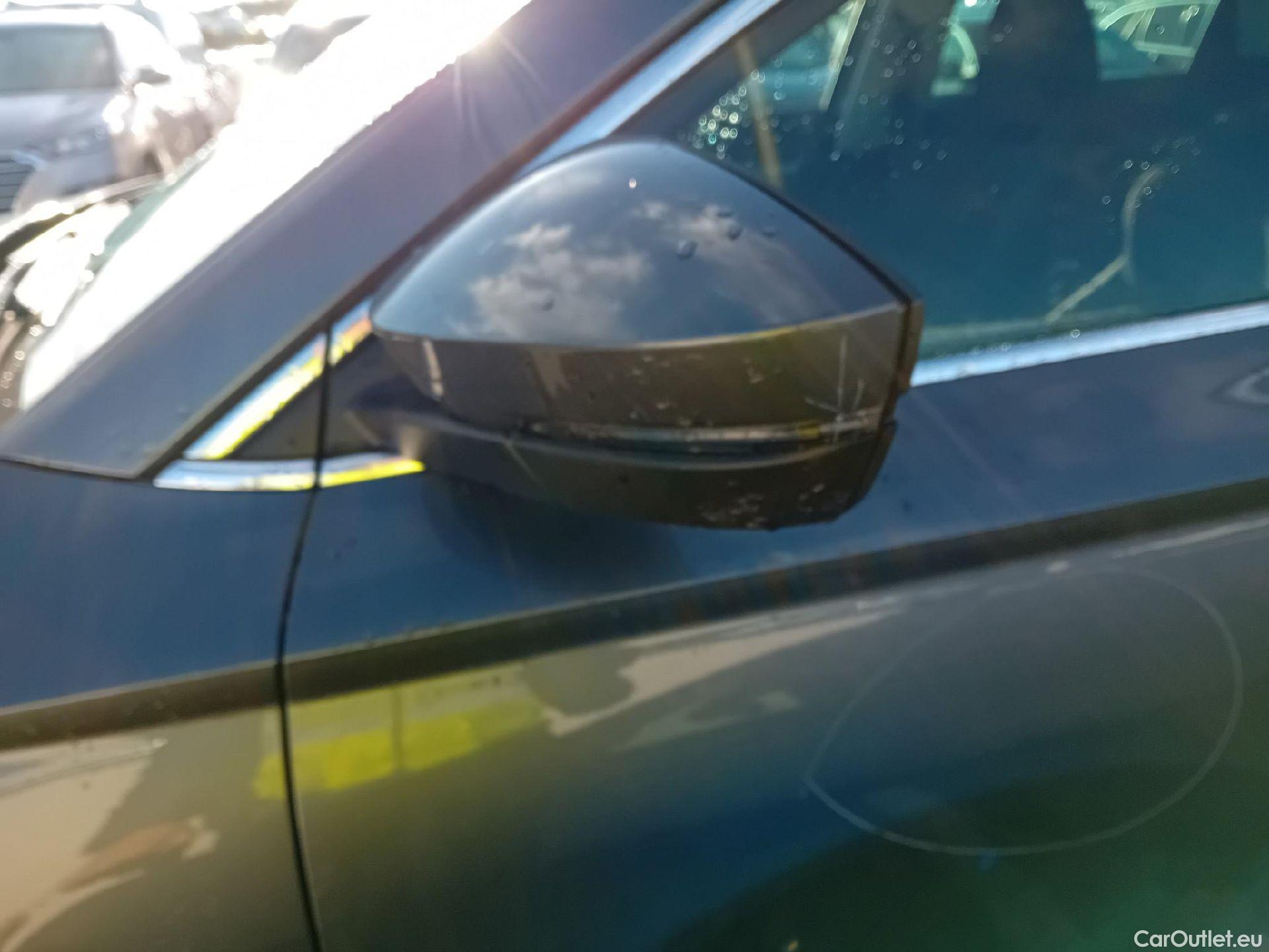  Skoda  Karoq SKODA  / 2021 / 5P / todoterreno 2.0 TDI 85kW (115CV) Ambition (AC) #10