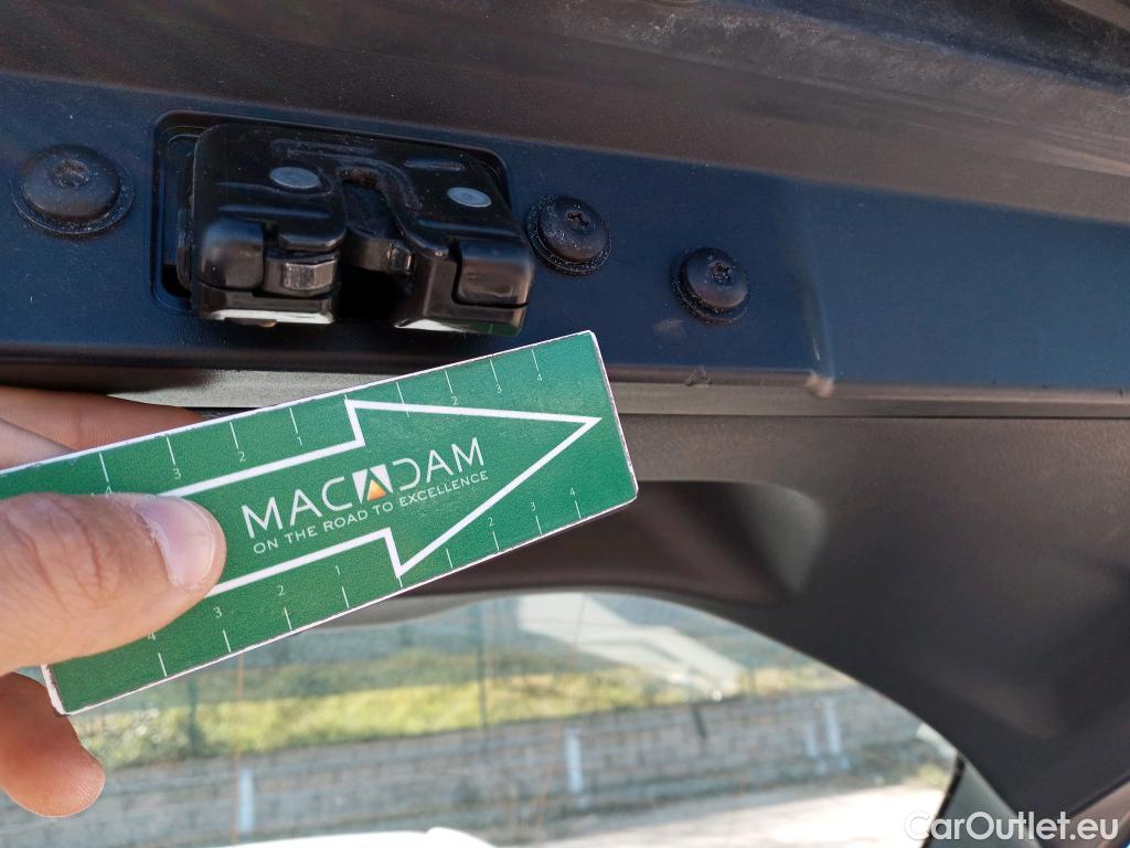  Toyota  Corolla TOYOTA  1.8 125H ACTIVE TECH E-CVT #29