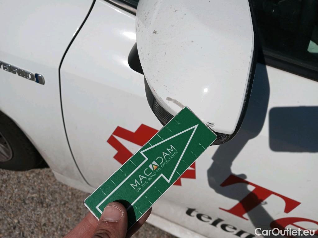  Toyota  Corolla TOYOTA  1.8 125H ACTIVE TECH E-CVT #38