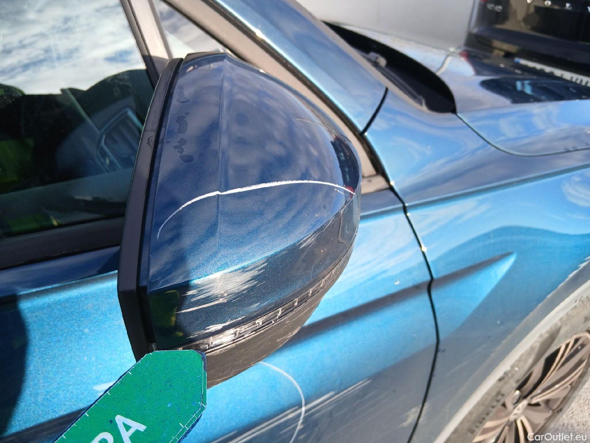  Volkswagen  Tiguan VOLKSWAGEN  / 2020 / 5P / todoterreno Life 1.4 TSI eHybrid 180kW (245CV) DSG #33