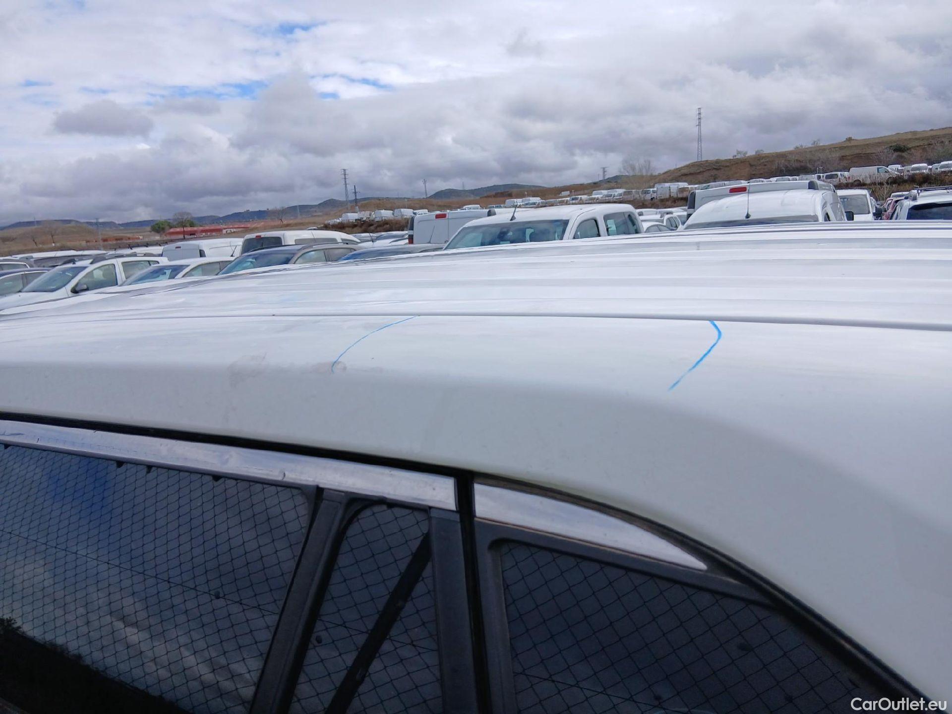  Toyota  RAV4 TOYOTA  / 2018 / 5P / todoterreno 2.5l 220H Business #21