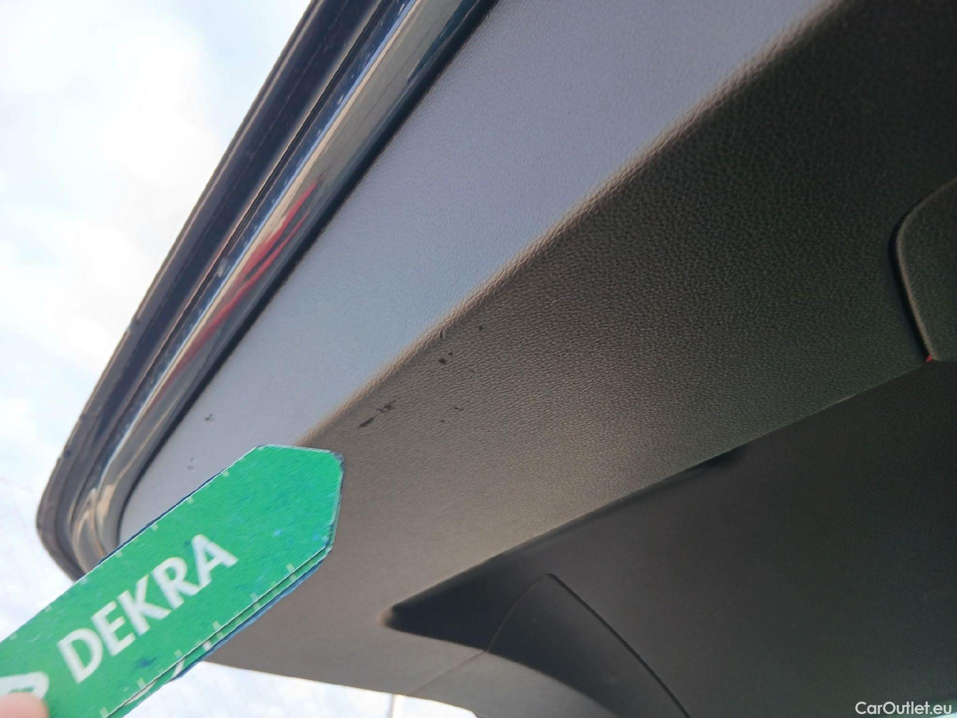  Volkswagen  Tiguan VOLKSWAGEN  / 2020 / 5P / todoterreno Life 1.4 TSI eHybrid 180kW (245CV) DSG #5