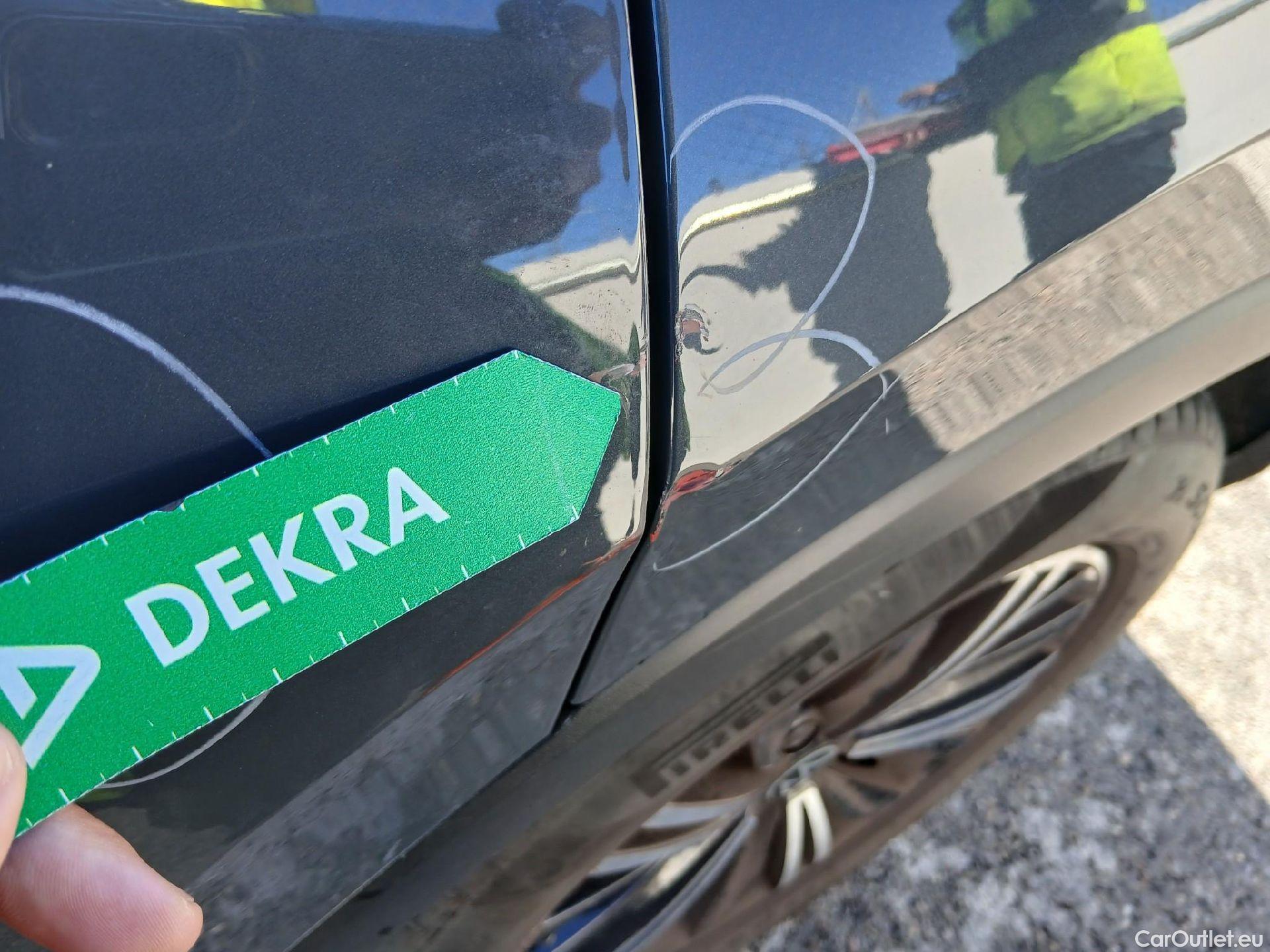  Volkswagen  Tiguan VOLKSWAGEN  / 2020 / 5P / todoterreno Life 1.5 TSI 110kW (150CV) #19