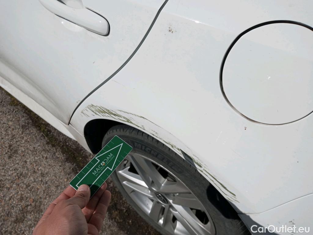  Toyota  Corolla TOYOTA  1.8 125H ACTIVE TECH E-CVT #17