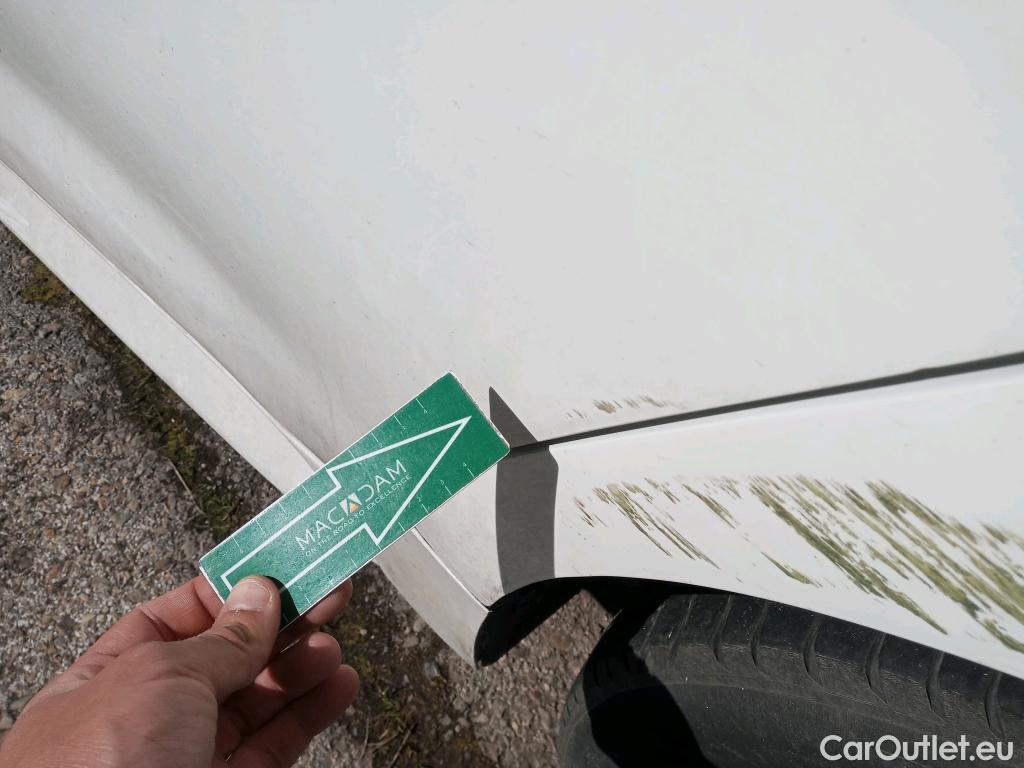  Toyota  Corolla TOYOTA  1.8 125H ACTIVE TECH E-CVT #36