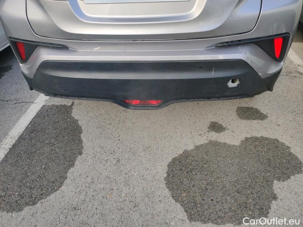  Toyota  C-HR TOYOTA  / 2016 / 5P / todoterreno 1.8 125H Advance (CX) #15