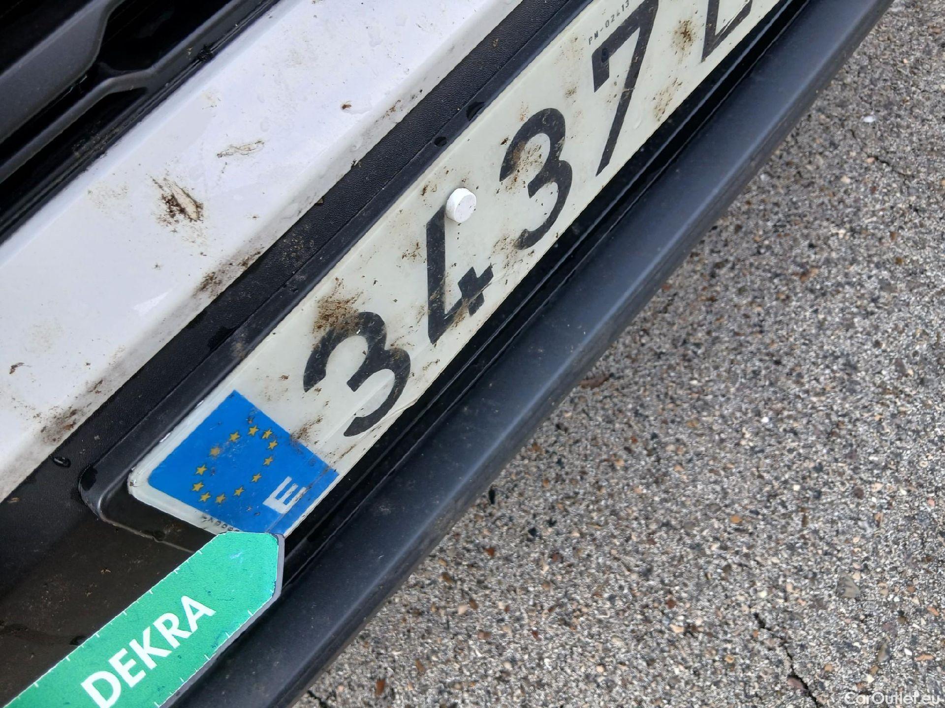  Toyota  RAV4 TOYOTA  / 2018 / 5P / todoterreno 2.5l 220H Business #9