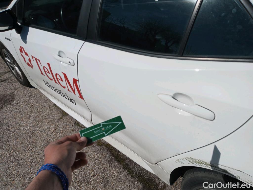  Toyota  Corolla TOYOTA  1.8 125H ACTIVE TECH E-CVT #37