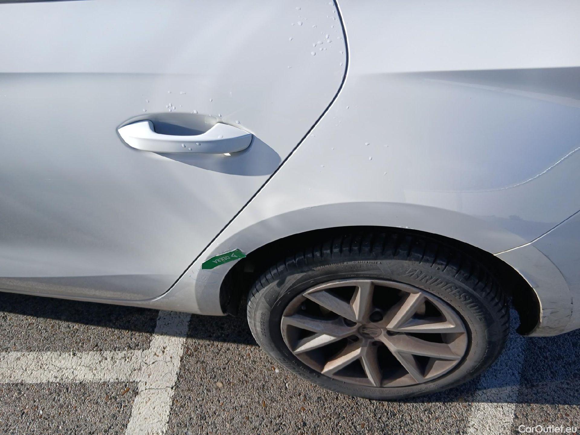  Land Rover  Discovery SEAT Nuevo León / 2020 / 5P / berlina con portón 2.0 TDI 85kW S&S Style Go (AC2) #20