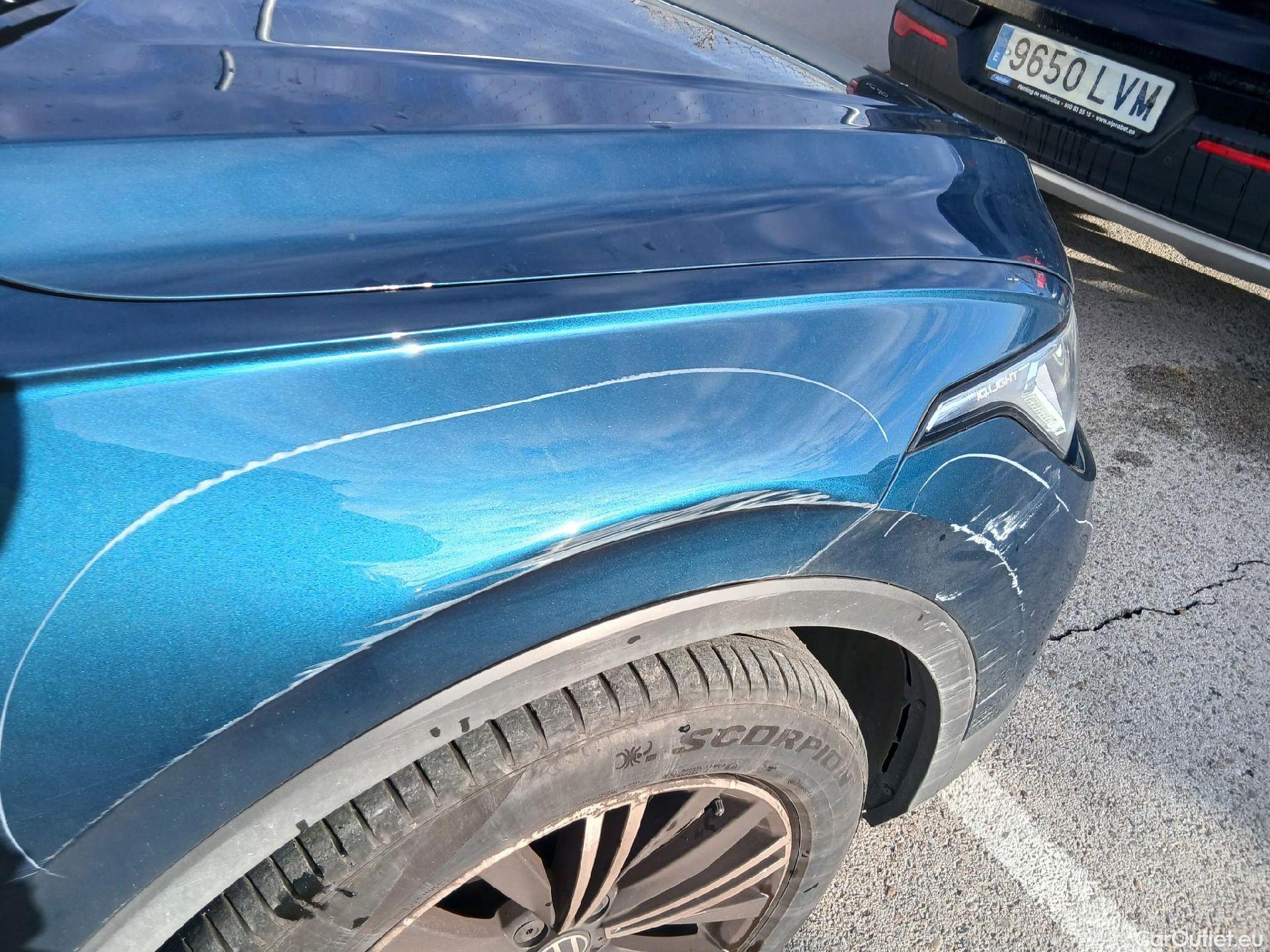  Volkswagen  Tiguan VOLKSWAGEN  / 2020 / 5P / todoterreno Life 1.4 TSI eHybrid 180kW (245CV) DSG #35