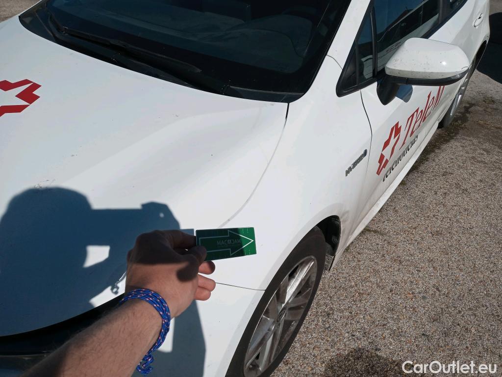  Toyota  Corolla TOYOTA  1.8 125H ACTIVE TECH E-CVT #10