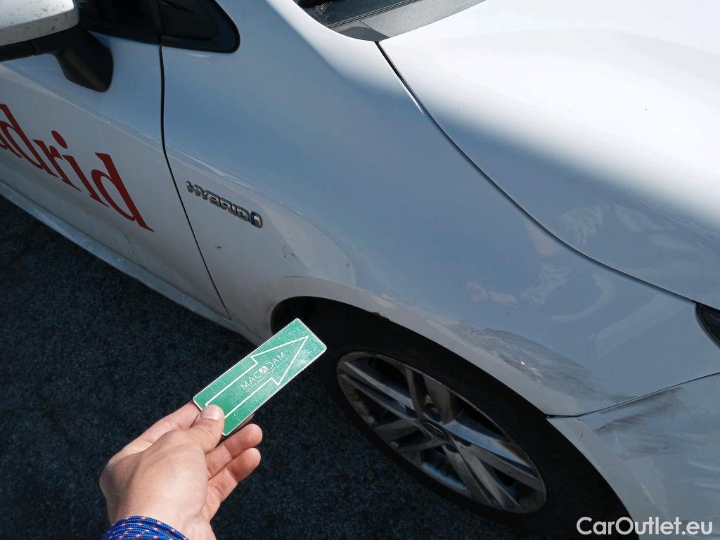  Toyota  Corolla TOYOTA  1.8 125H ACTIVE TECH E-CVT #28