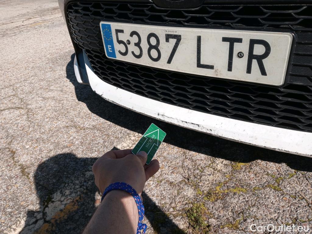  Toyota  Corolla TOYOTA  1.8 125H ACTIVE TECH E-CVT #16