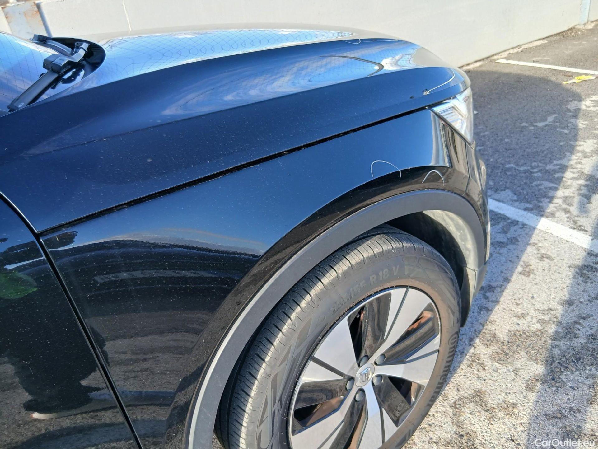  Volvo  XC 40 VOLVO XC40 / 2017 / 5P / todoterreno 1.5 T5 Twin Recharge Inscription Ex Auto #32