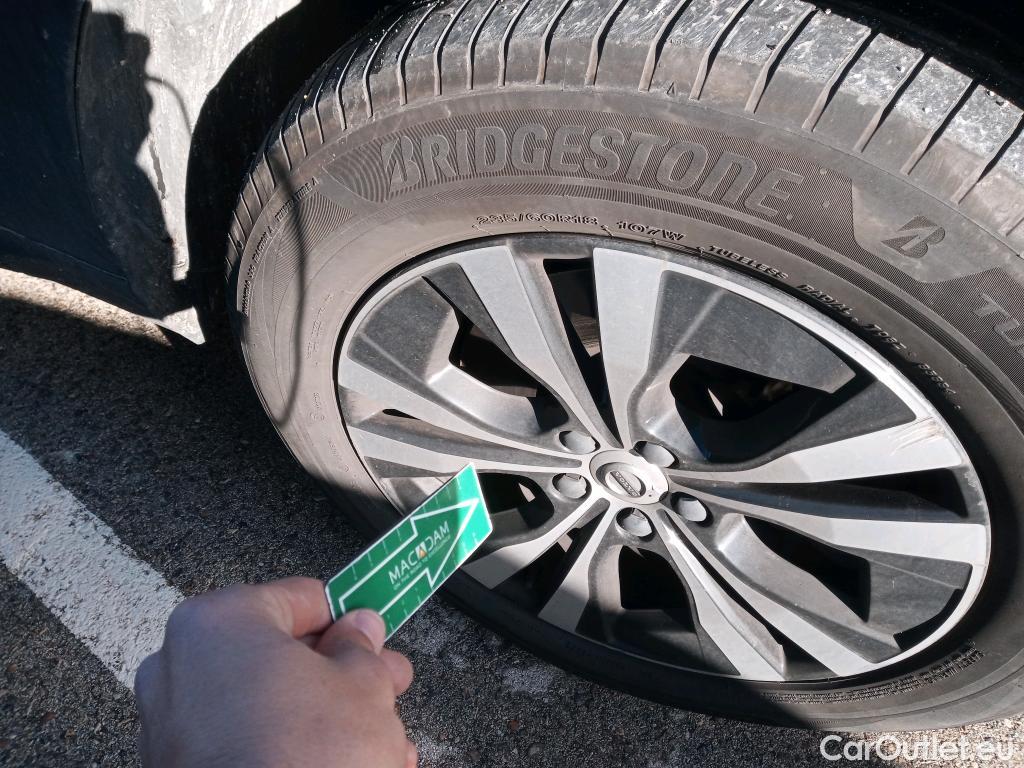  Volvo  XC60 VOLVO  / 2017 / 5P / todoterreno 2.0 T6 AWD Recharge Inscription Exp Auto #2