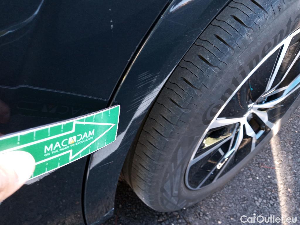  Volvo  XC90 VOLVO  / 2019 / 5P / todoterreno 2.0 B5 D AWD Momentum Pro Auto #15