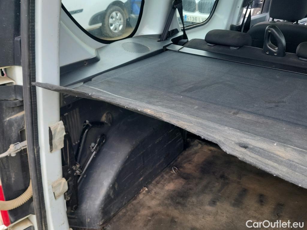  Dacia  Dokker DACIA  / 2013 / 4P / monovolumen compacto Essential Blue dCi 70kW (95CV) - 18 #10