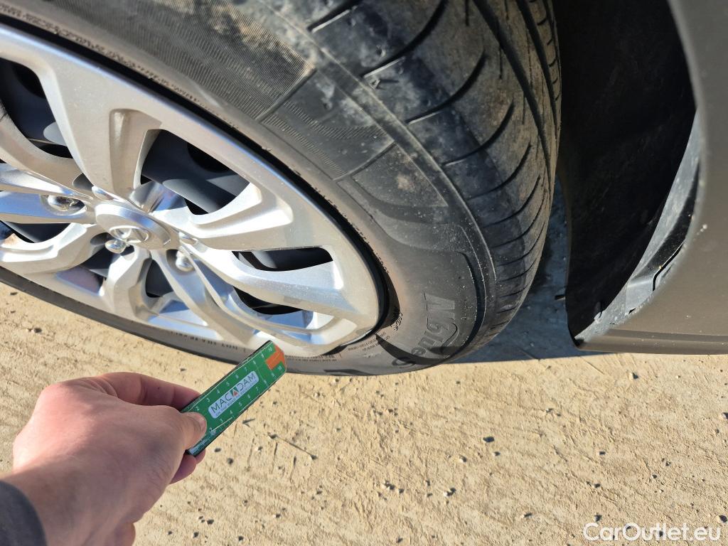  Hyundai  Konna HYUNDAI Kona / 2020 / 5P / todoterreno 1.0 TGDI Klass 4X2 #17