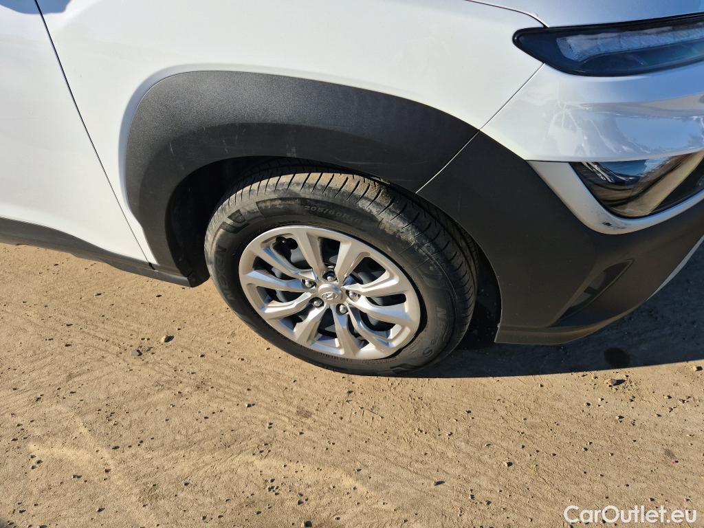  Hyundai  Konna HYUNDAI Kona / 2020 / 5P / todoterreno 1.0 TGDI Klass 4X2 #16