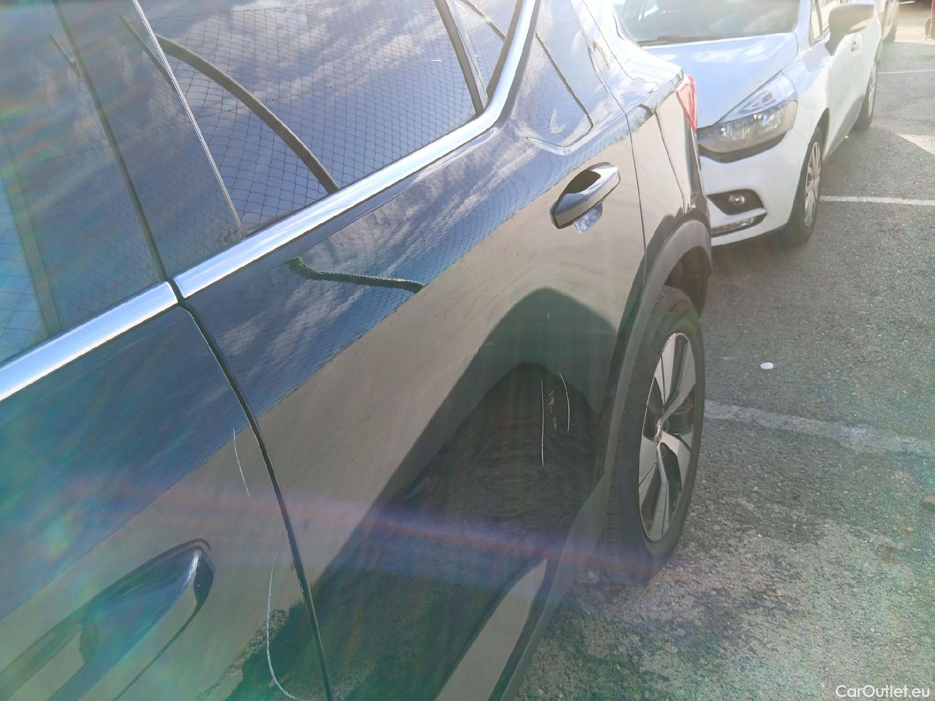  Volvo  XC 40 VOLVO XC40 / 2017 / 5P / todoterreno 1.5 T5 Twin Recharge Inscription Ex Auto #16